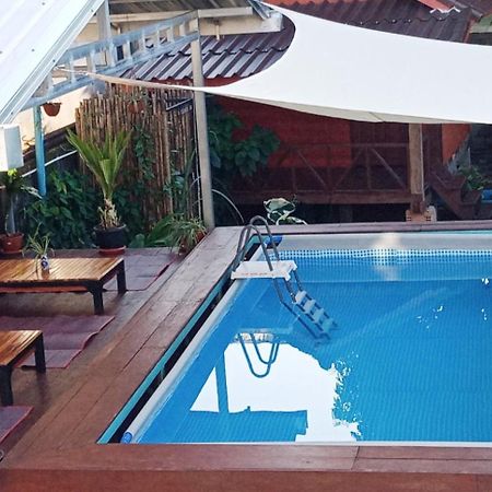 Bamboo Hostel Тхахек Екстериор снимка